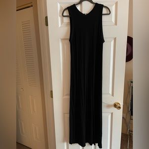Black Mock Neck Maxi Dress